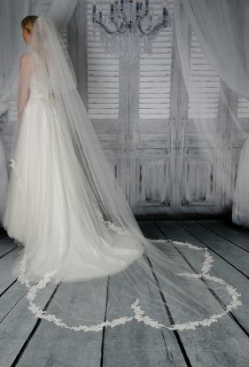 Sparkle Crystal Scatter Veil - Richard Designs